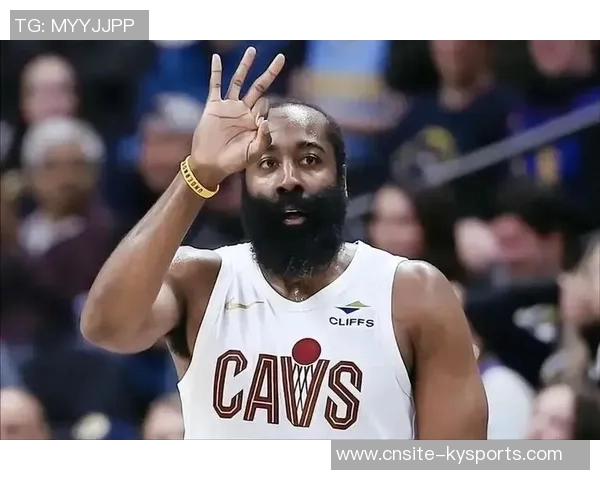 哈登称小卡运球投三分能力出众现在更主动增加出手次数